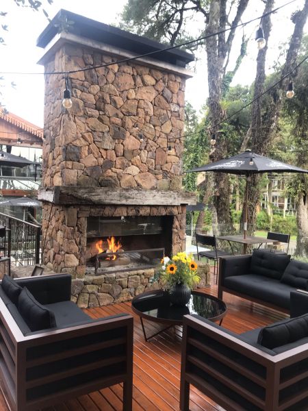 Stone Fireplace Design